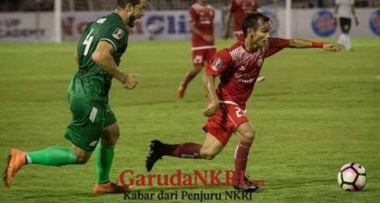 Pemain Persija Jakarta Riko Simanjuntak