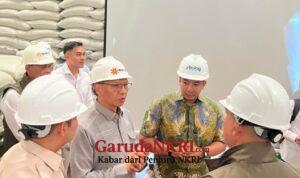 Legislator Gerindra M Husni dan Ade Jona di Bulog Sumut