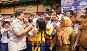 Luar Biasa Bangga!, Guru SMPN 111 Jakarta Bahagia Dikunjungi Prabowo